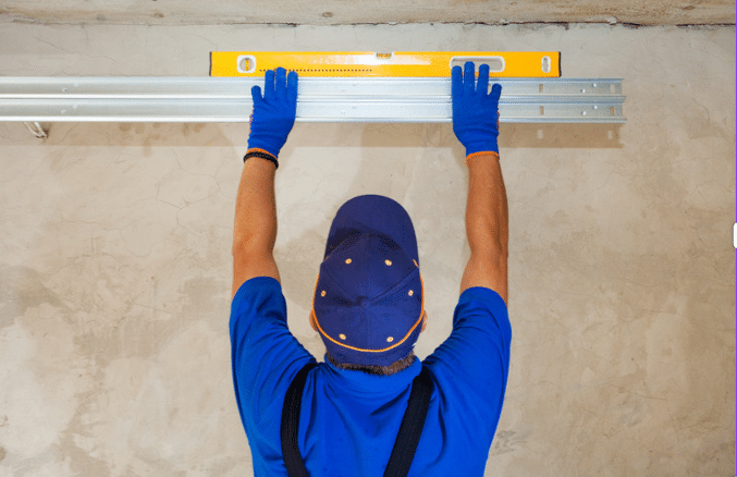 Garage Door with a Reinforcement Bracket